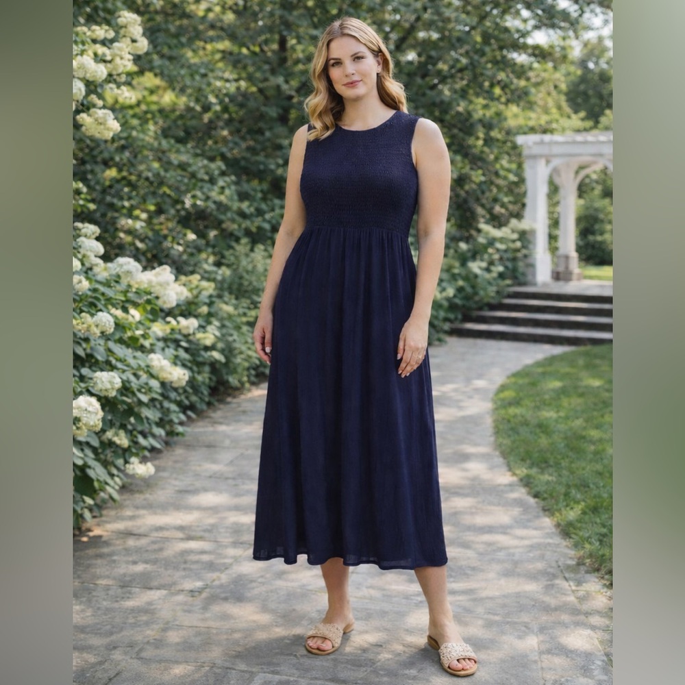 Zara Basic Navy Smocked MIdi Dress Sleeveless Flowy Casual Minimalist Size L